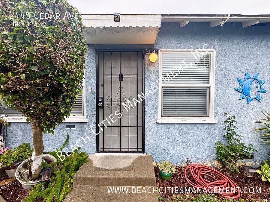 1st image of 2445 Cedar Ave