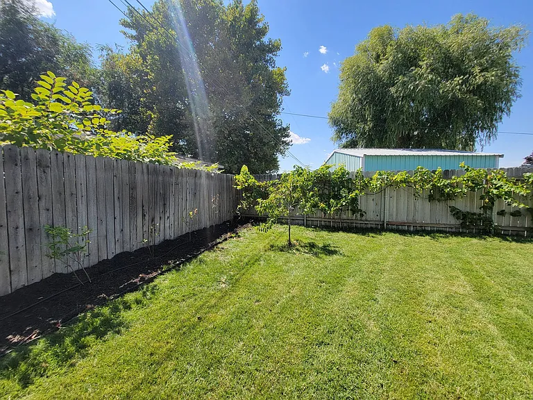 425 W 12th Ave — Photo 20