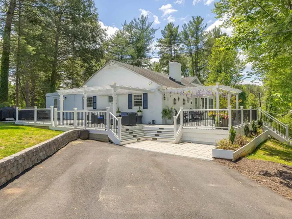 104 Buckingham Cir, Charlottesville, VA 22903
