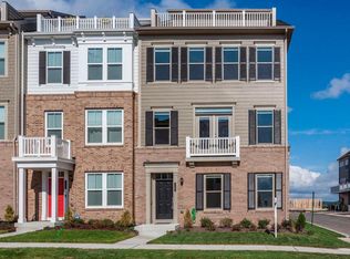 17350 Redshank Rd, Dumfries, VA 22026