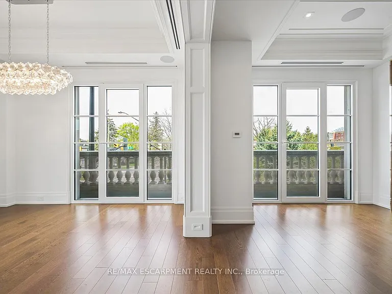 300 Randall St S #211 — Photo 41