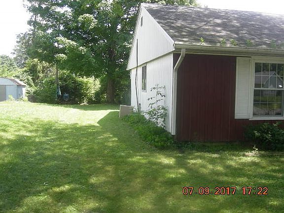 2nd image of 1009 Indian Hills Dr