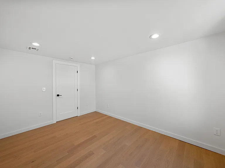 3 Meadow Rd #2 — Photo 17