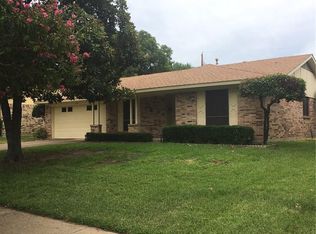 524 Debra Dr, Mesquite, TX 75149