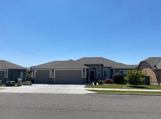 5117 W 32nd Ave, Kennewick, WA 99338
