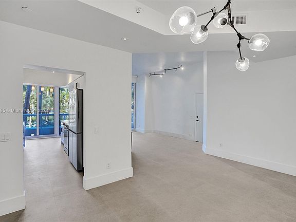 3rd image of 21205 Yacht Club Dr #304