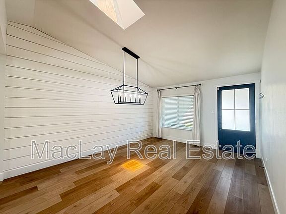 3rd image of 1363 W Los Lagos Vista Ave