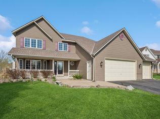 7885 Jorgensen Cir S, Cottage Grove, MN 55016