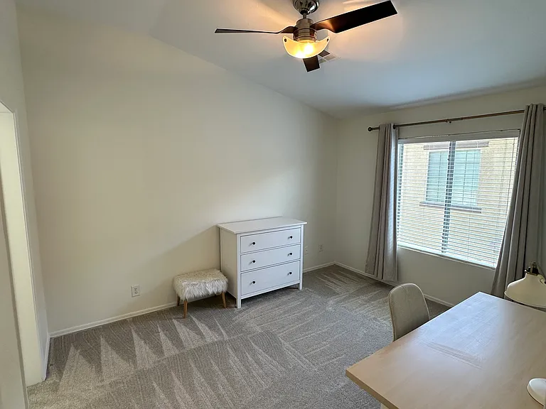 2725 E Mine Creek Rd #1080 — Photo 32