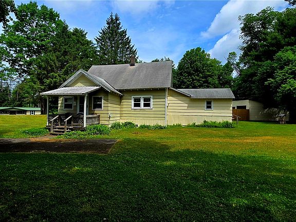 5th image of 114 Lee Dr