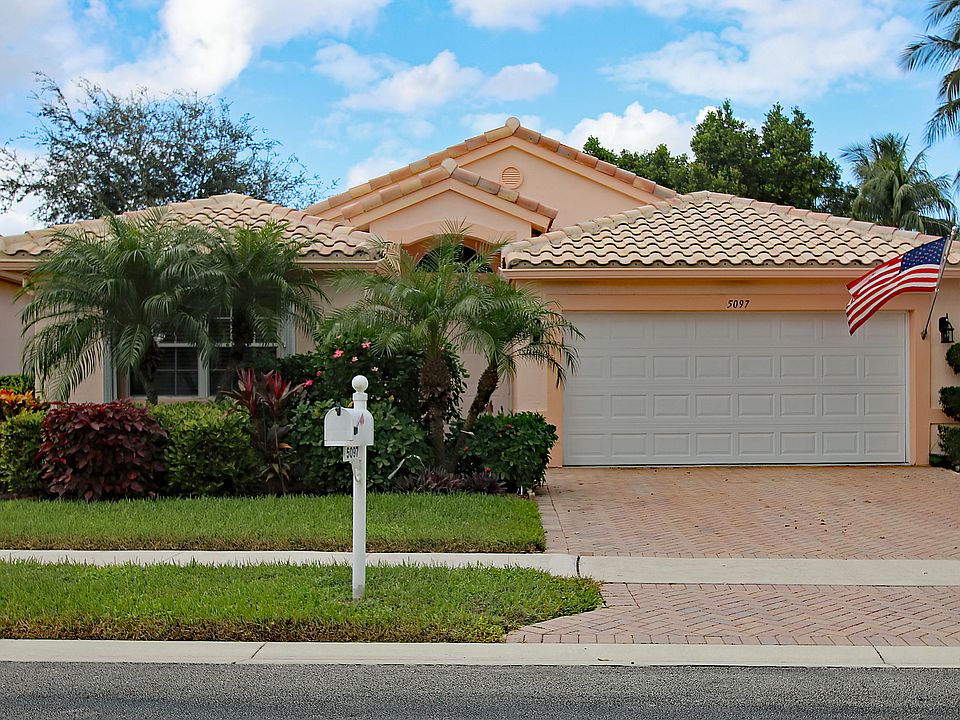 1st image of 5097 Glenville Dr