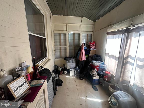 2nd image of 5024 Duffield St