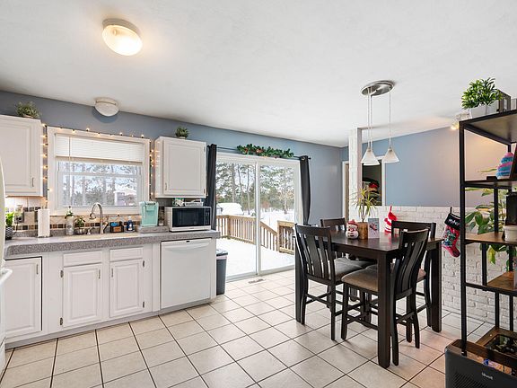 4th image of 121 Brentwood Dr