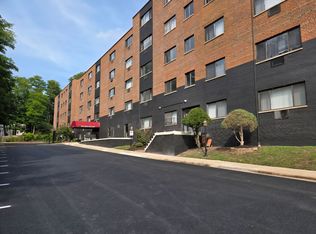 382 Penn, Glen Ellyn, IL 60137