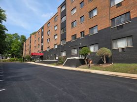 382 Penn