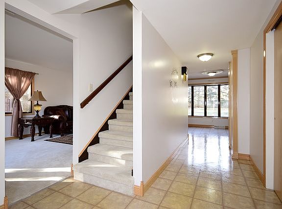 2nd image of 6806 Bentley Ave