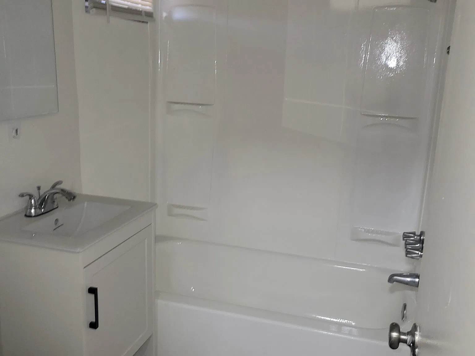 1 bed, $2,150 — Photo 3