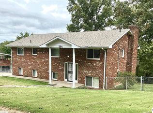 264 Oak Ridge Dr, Radcliff, KY 40160