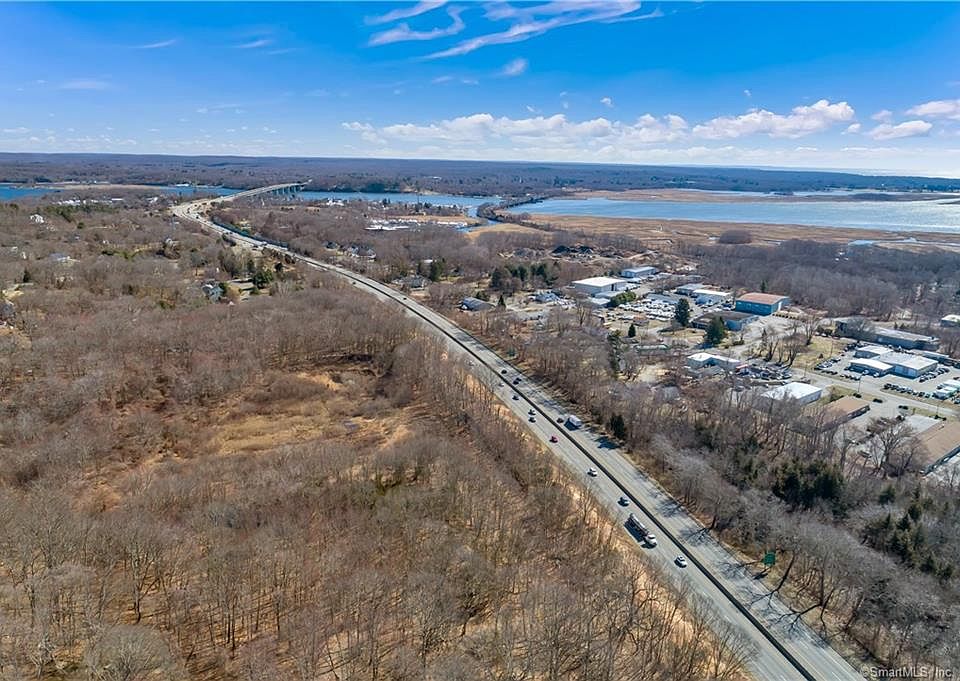 350 Middlesex Turnpike
