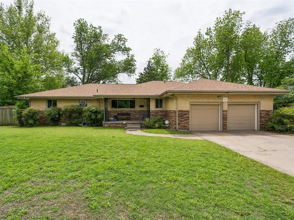 111 Crestmont Ave, Norman, OK 73069