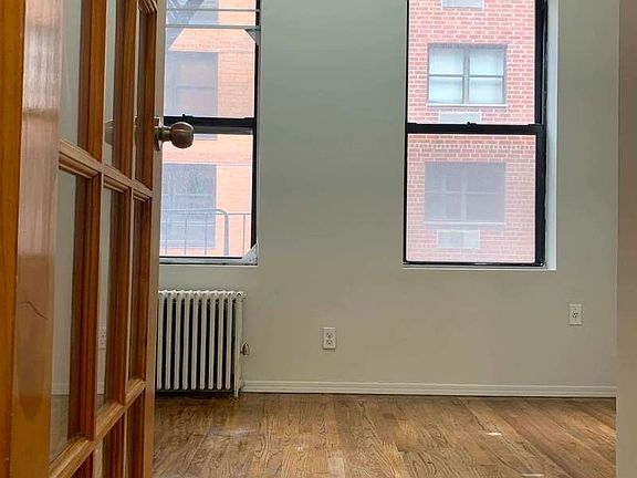 3rd image of 223 E 85th St APT 17