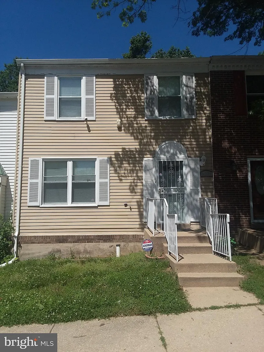 5803 Falkland Pl photo 1