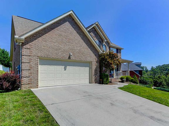 2nd image of 3025 Reflection Bay Dr