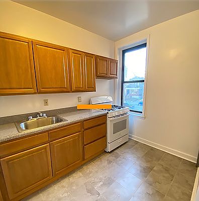 2nd image of 8615 Fort Hamilton Pkwy #25