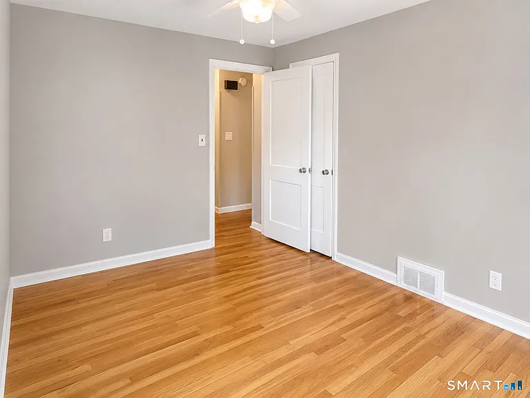 28 Lewis Ln — Photo 11