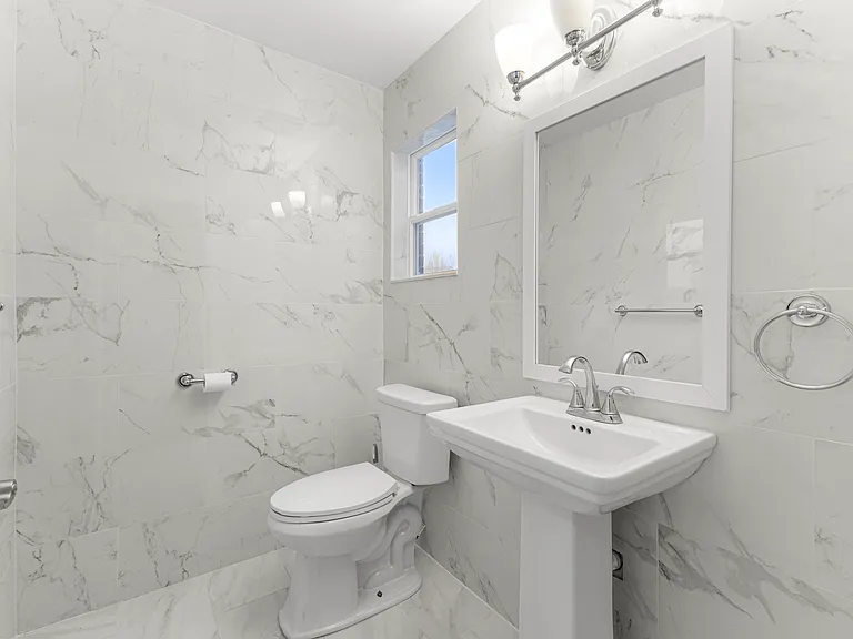 28202 Fortson Ln — Photo 17