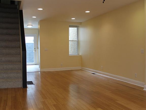 3rd image of 316 Cantrell St