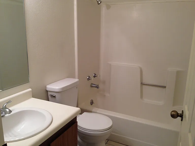 361 N 300 W #303 — Photo 11