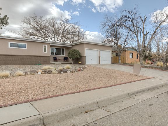 2nd image of 1811 Morningrise Pl SE