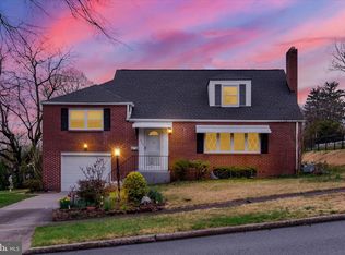 420 Rosewood Ln, Harrisburg, PA 17111