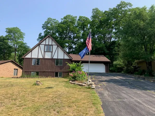 4014 Thames Way, Rockford, IL 61114