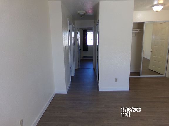 4th image of 419 Queen Ave #A8