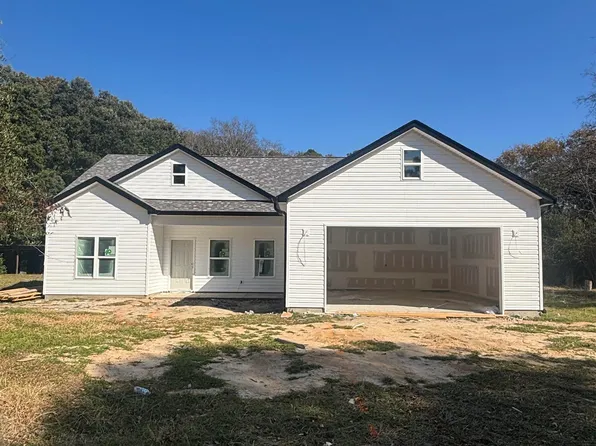 210 Schumpert St, Leesville, SC 29070