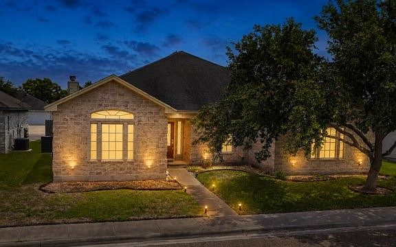 2nd image of 3141 Quail Springs Rd #13