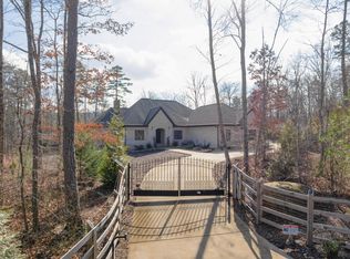 118 Beaten Path Rd, Signal Mountain, TN 37377