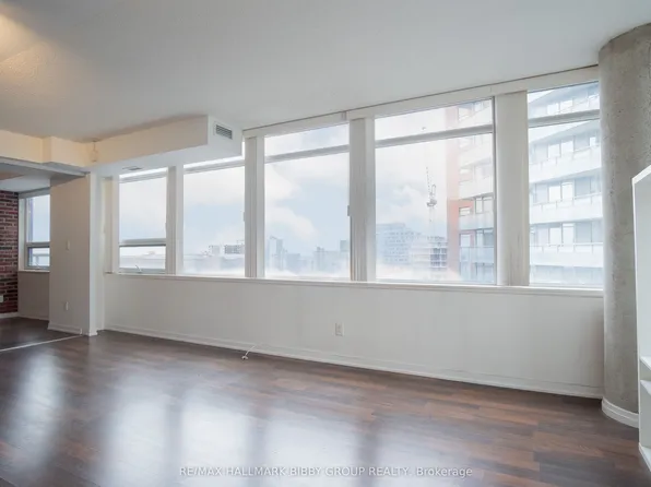 20 Joe Shuster Way, Toronto, ON