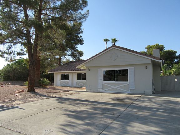 2nd image of 2962 Mansfield Ave