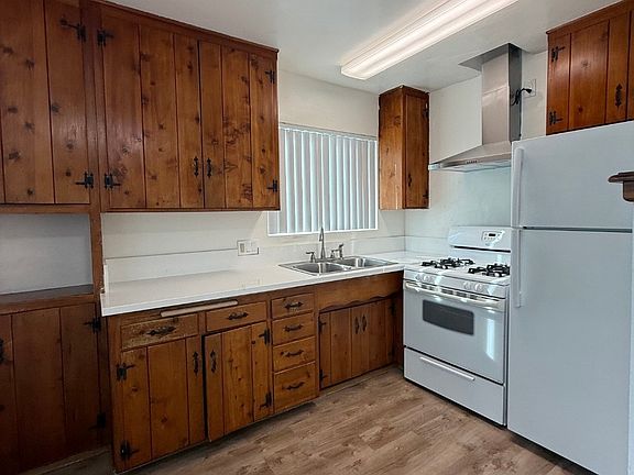 2nd image of 3768 Front St APT 10