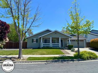 1818 Foxboro St, Petaluma, CA 94954