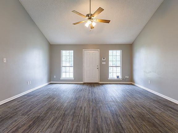 2nd image of 3103 Wingfield Way