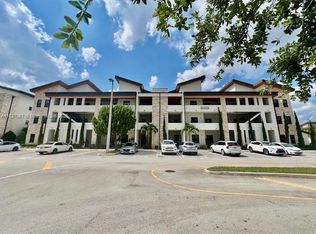 7855 NW 104th Ave APT 33, Doral, FL 33178