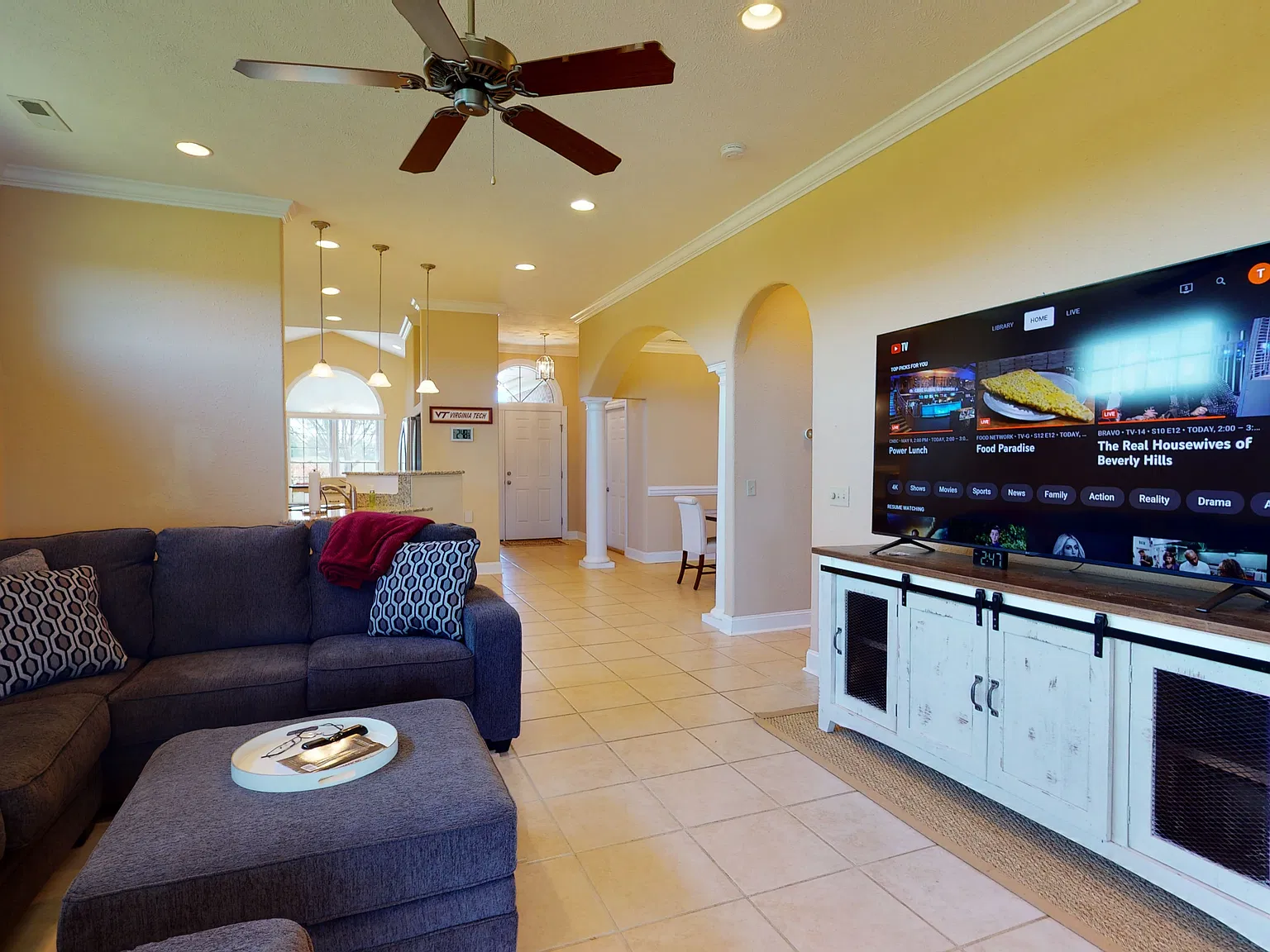 3 bed, 2119 sqft, $3,250 — Photo 4