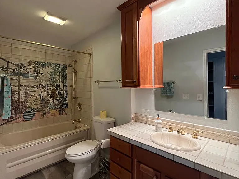 3481 E 20th Ave — Photo 18