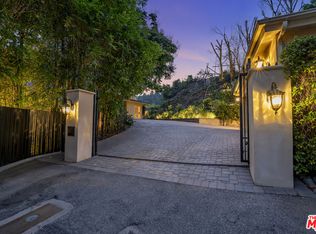 1457 Claridge Dr, Beverly Hills, CA 90210