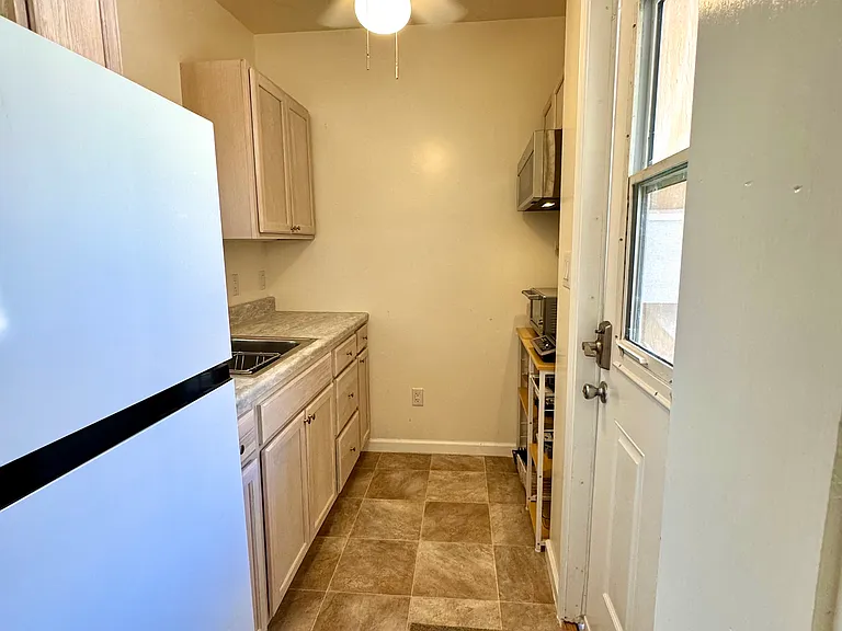 6705 Pacheco Pass Hwy #10 — Photo 9
