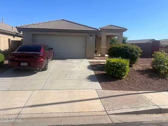 3rd image of 10833 W Elm Ln